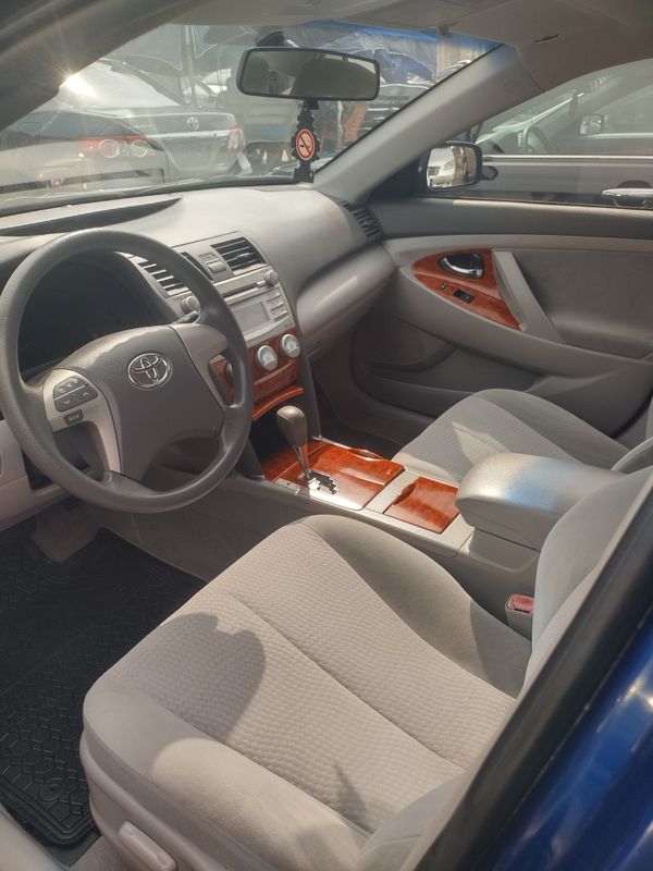 Thumbnail 5 of 2010 Toyota Camry